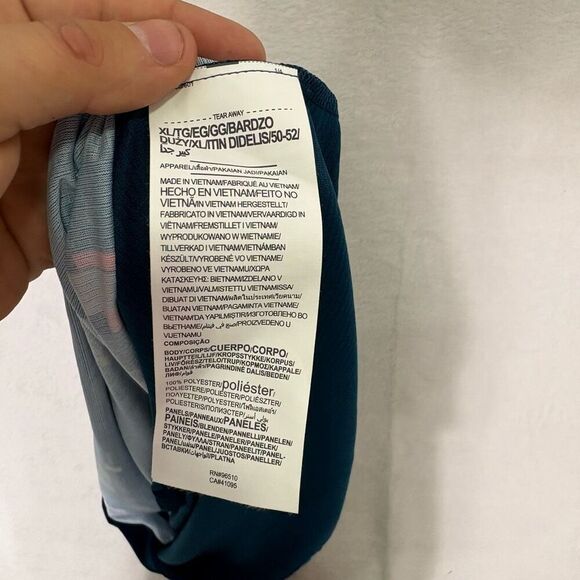 Under Armour Blue & Orange Patterned Short Sleeve Top Women's Size XL - Picture 14 of 14